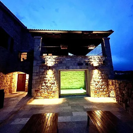 Villa Mas De Salavert *