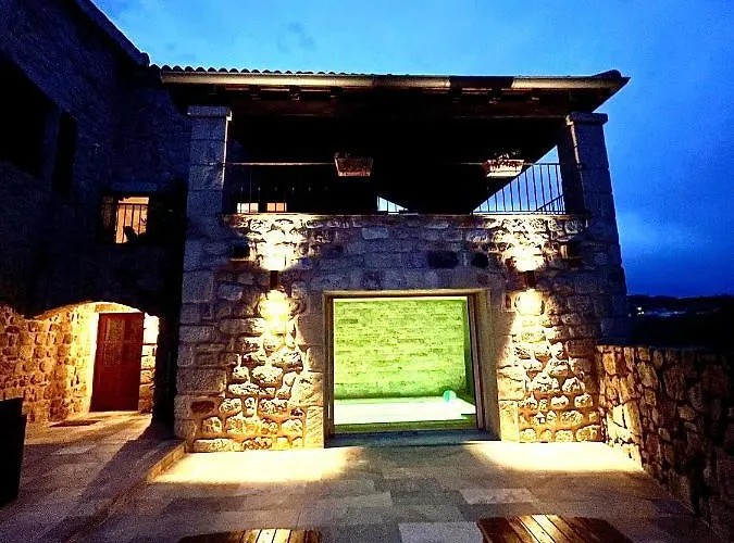 Villa Mas De Salavert *